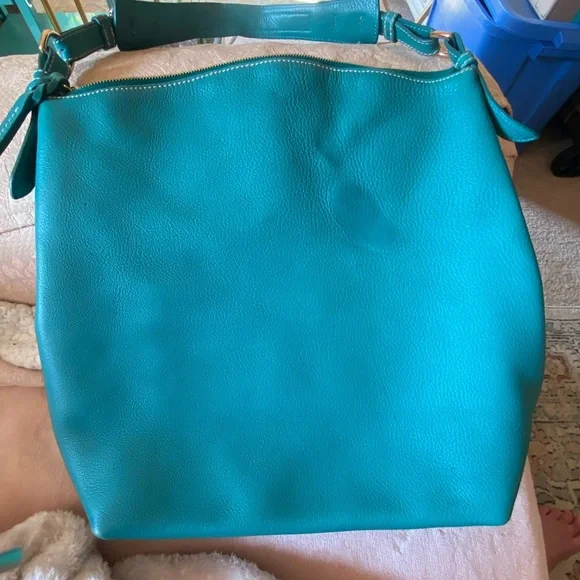 Handbag - Picture 4 of 9